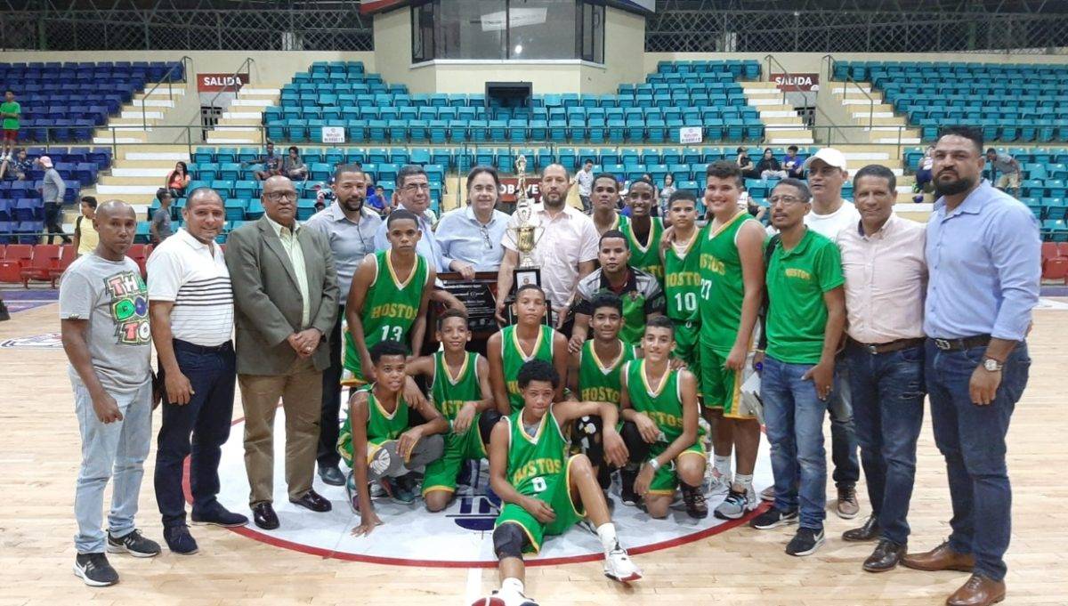 Club Parque Hostos se corona campeón en torneo Basket U15