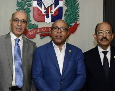 República Dominicana examina intercambio con Reino de Marruecos