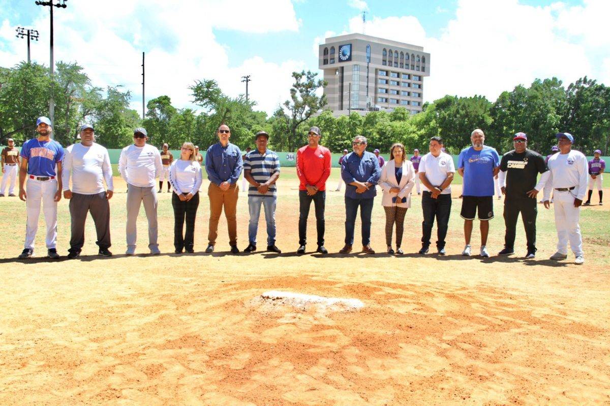 Dream Big School Program Foundation inaugura su 8va Liga anual de Béisbol