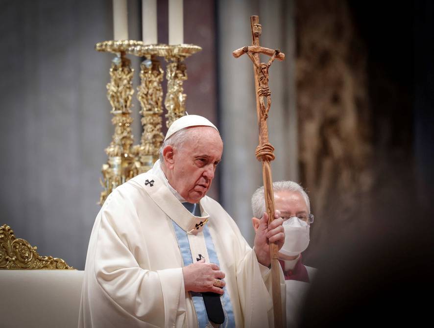 Papa dice la guerra “sin sentido” en Ucrania “amenaza al mundo entero»