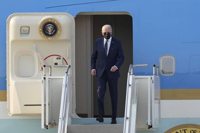 Biden llega a Arabia Saudí para reparar su relación con Bin Salmán 