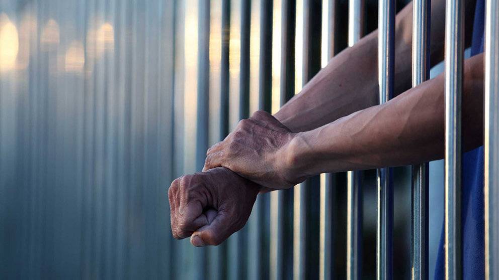 Condenan a 10 años de prisión a hombre que golpeó y violó sexualmente a su pareja