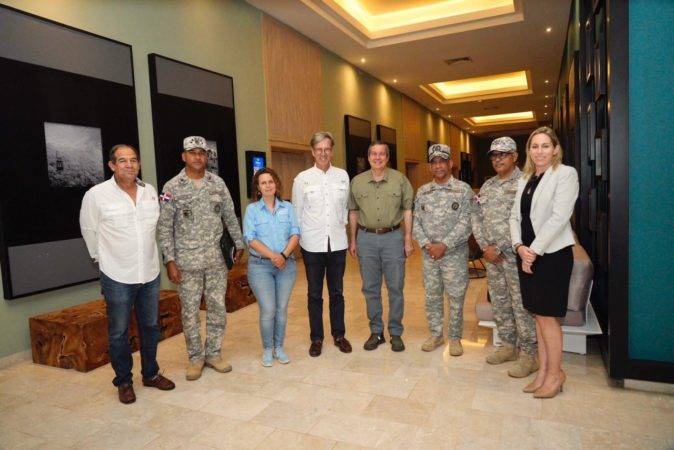 Jorge Mera holds a meeting with the Romana-Bayahibe Tourism Cluster