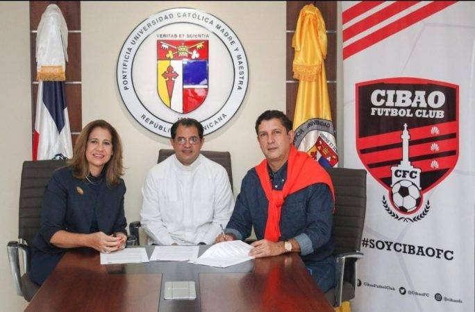 Cibao FC firma acuerdo con Fundación Madre y Maestra