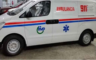 A punta de pistola, asaltan personal ambulancia del Sistema 911 en La Romana