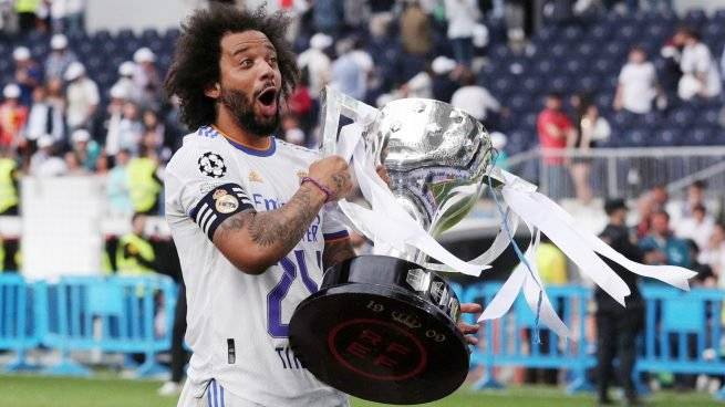 Marcelo con el título de La Liga obtenido el pasado sábado