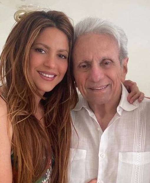 Shakira comparte conmovedor video de la recuperación de su padre