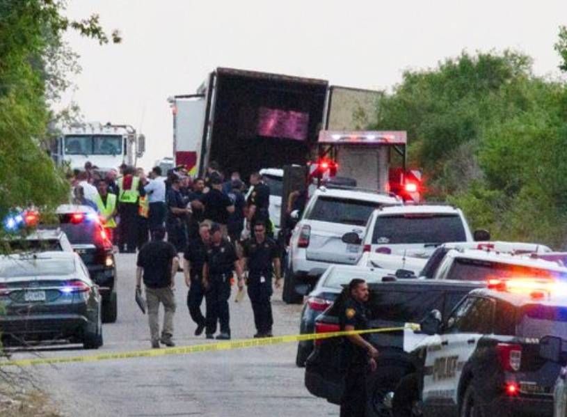 Mueren 46 iban en camión Texas