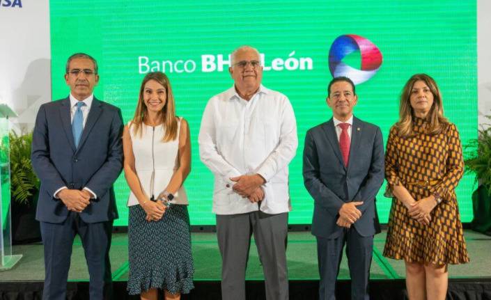 Visa y BHD León lanzan tarjeta de pagos para las pymes
