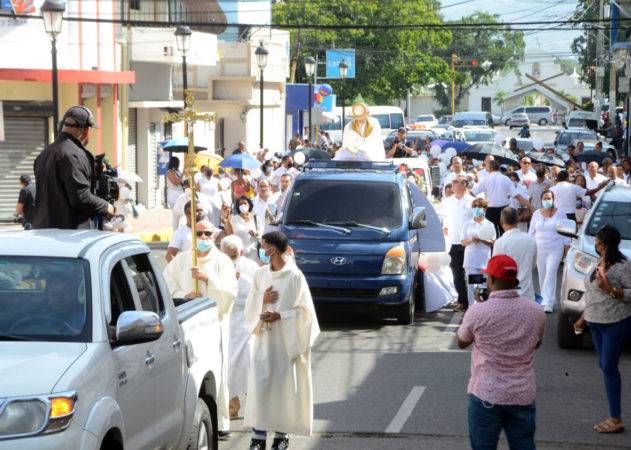 Monsignor Freddy Bretón expresses concern about the "cracking" of Dominican society