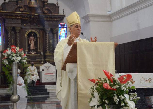 Monsignor Freddy Bretón expresses concern about the "cracking" of Dominican society