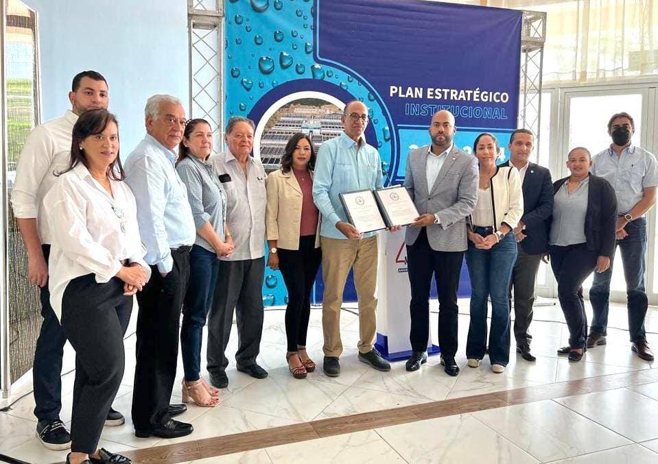 Plan Estratégico de Coraasan persigue mejora servicios agua potable y saneamiento