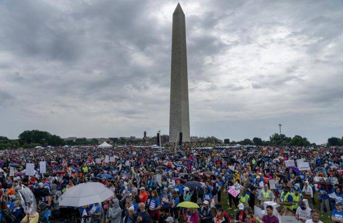 Protestan en Estados Unidos contra las armas 1