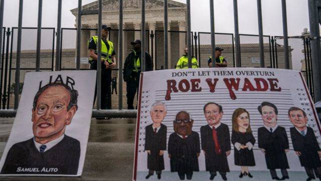 Qué fue Roe vs. Wade, histórico fallo sobre el aborto que derogó Corte Suprema de EEUU