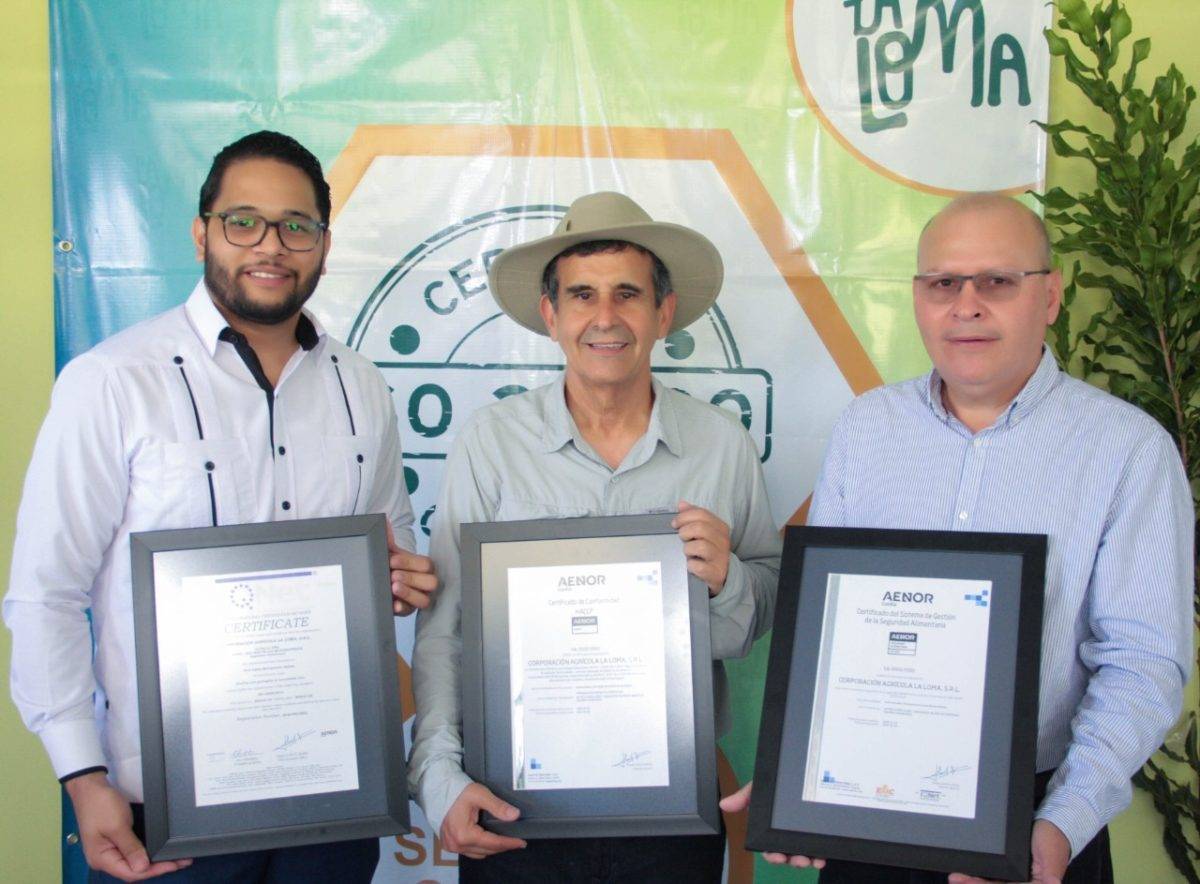 Macadamia La Loma:  Primera empresa dominicana productora de macadamia certificada ISO 22000