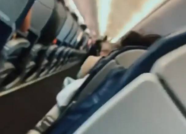 Video: Momentos de terror vivieron pasajeros del avión accidentado en Miami