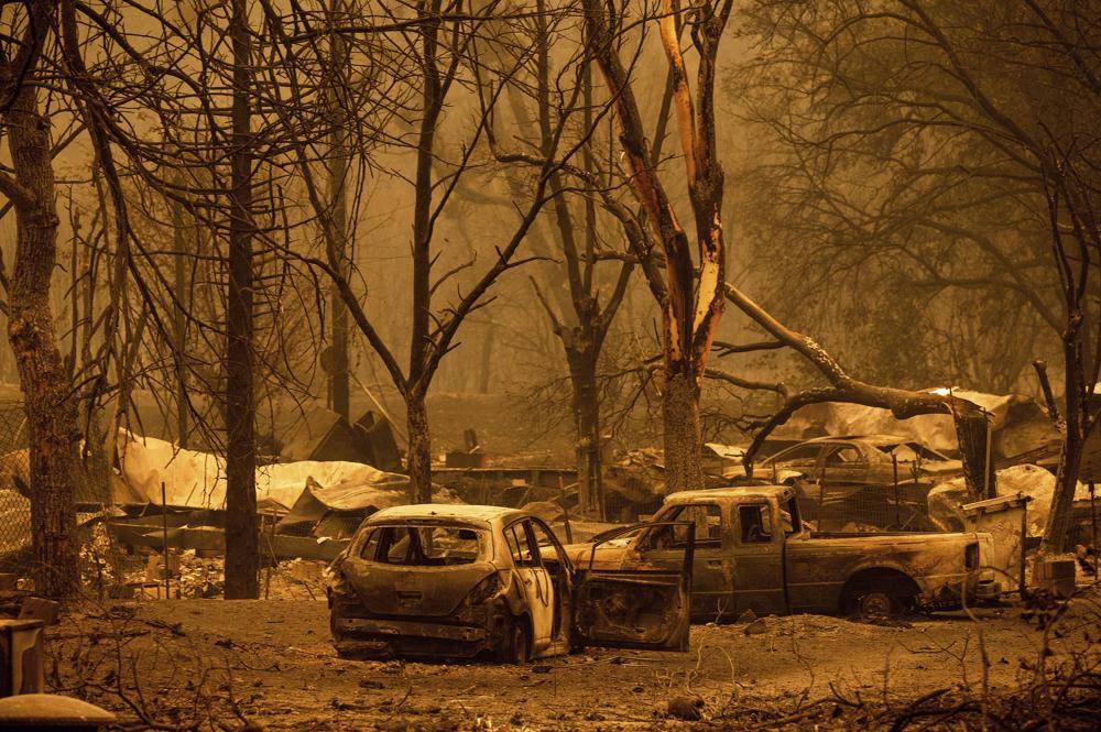Crecen incendios forestales al oeste de Estados Unidos