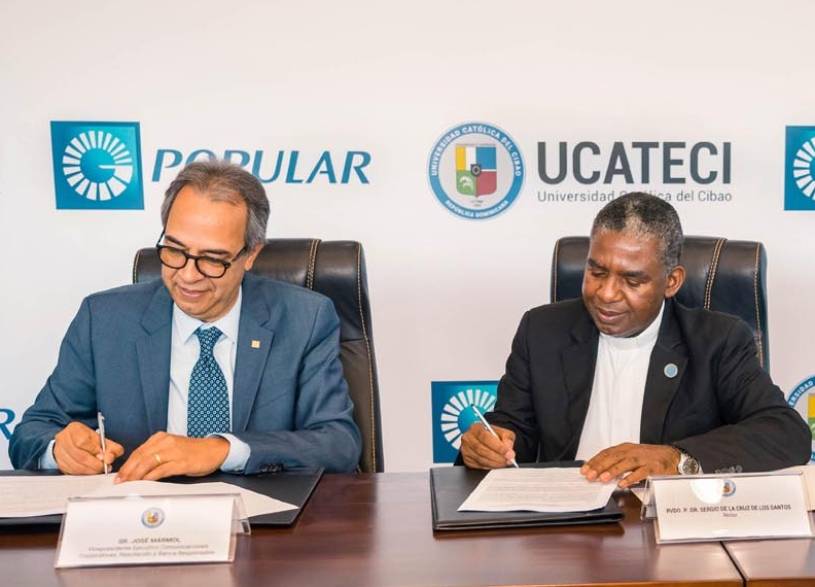 Banco Popular y Ucateci firman acuerdo beneficia a estudiantes