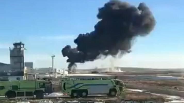 Video: Cuatro muertos al estrellarse avión sanitario en Argentina