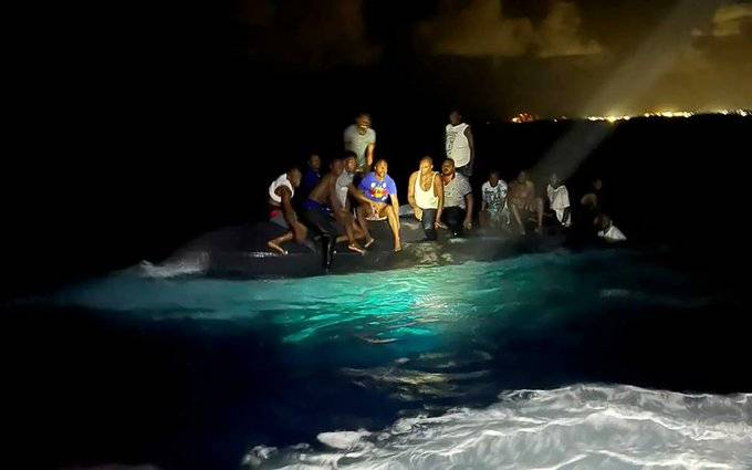 Haití hará «funerales dignos» a las 17 víctimas de naufragio en las Bahamas