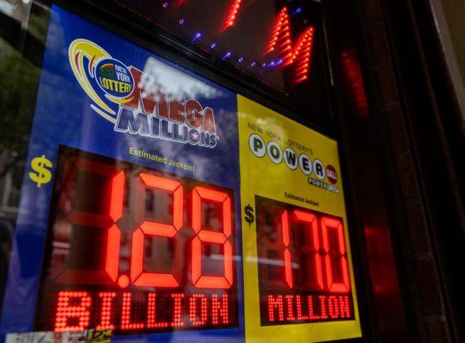 Una persona de Illinois gana 1.280 millones en la lotería Mega Millions