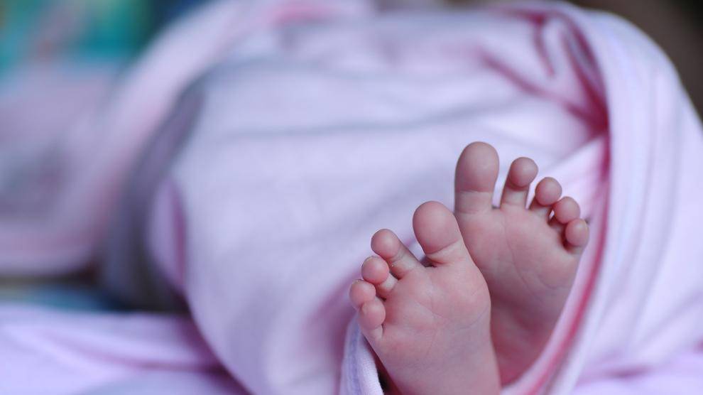 Fallece el primer bebé por hepatitis aguda en Grecia