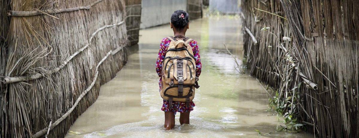 Mil millones de niños viven en 33 países con alto riesgo de impacto climático