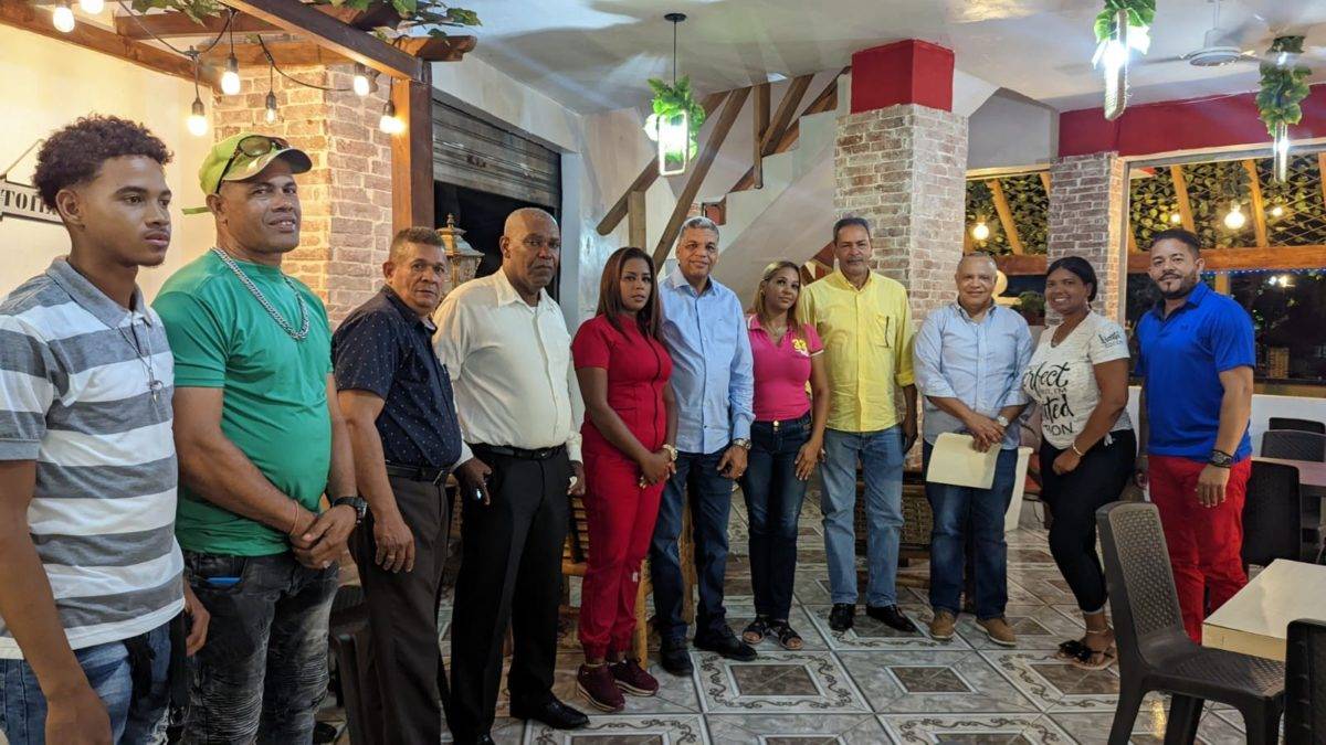 PHD juramenta comités municipales en la provincia de Santiago