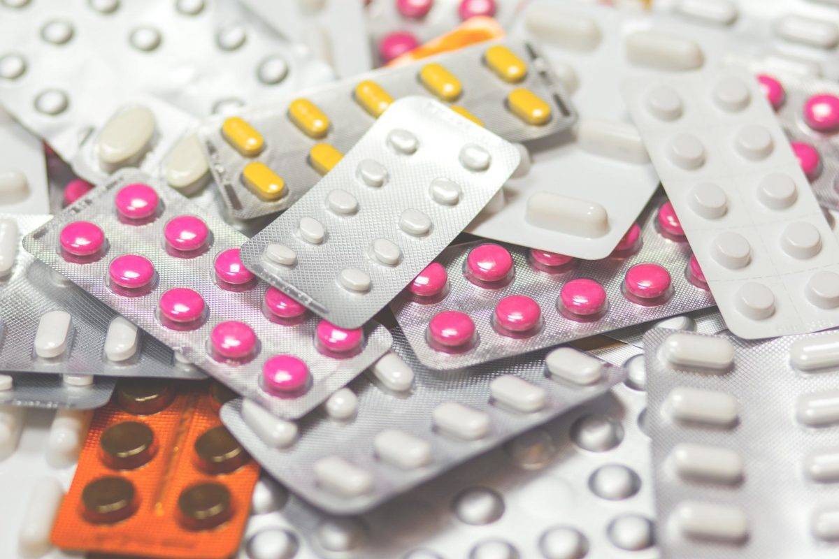 ARAPF: «Comercio ilícito de medicamentos es una tarea pendiente en RD»