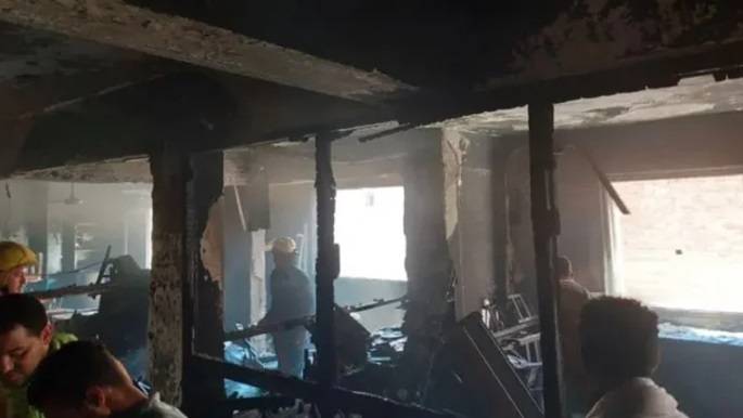 Tragedia en una iglesia en Egipto: al menos 41 muertos en un incendio