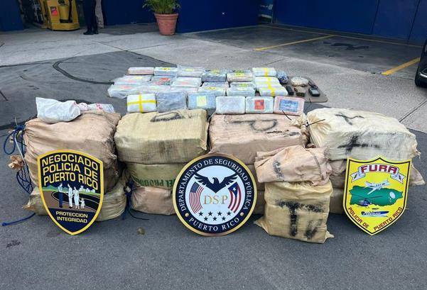 Apresan 14 dominicanos transportaban cocaína valorada en US$22 millones a Puerto Rico
