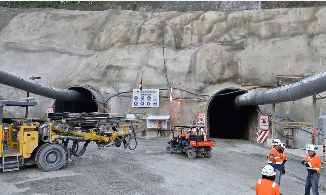 Llegan a RD especialistas canadienses para ayudar en rescate de mineros