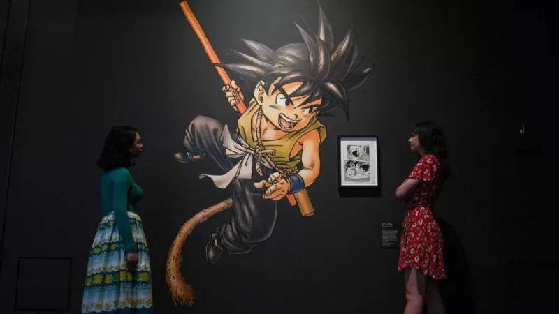 Son Goku el personaje principal de la saga Dragon Ball en una exposicion en el Museo Britanico en Londres en 2019.