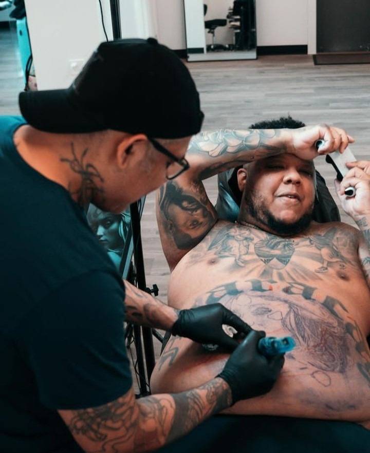 Darwin Enríquez, el primer artista latino en lograr fusionar la tecnología 3D con el tatuaje