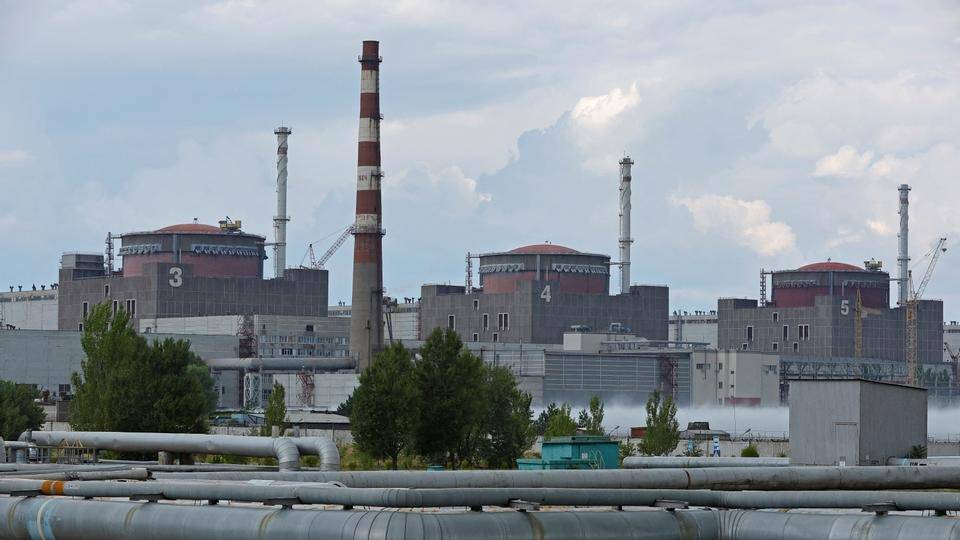 Crece tensión en torno a planta nuclear de Ucrania