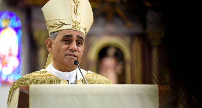 Arzobispo Bretón dice hay que limpiar país de la violencia y la corrupción