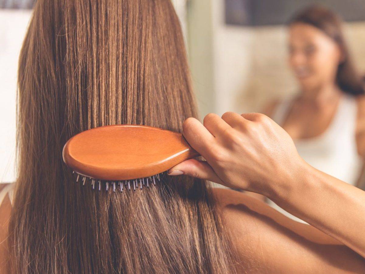 Cepillado del cabello: Beneficios, cuántas veces y claves para elegir el cepillo
