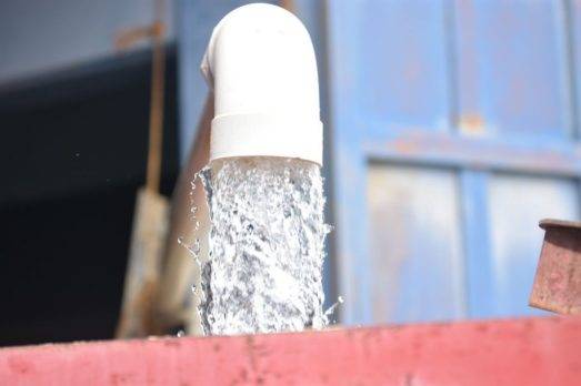 Inapa: servicio de agua potable se restablecería 100 % próximo fin de semana en el este