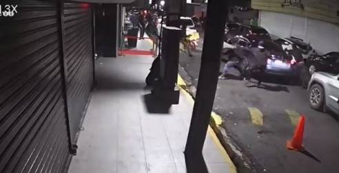 Comando armado asalta a varias personas en discotecas de Villa Consuelo