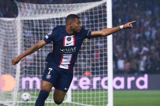 Según L’Équipe, Kylian Mbappé renovó dos años y no tres como anunció el PSG