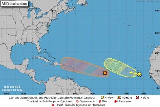 Vigilan dos ondas tropicales sobre el Atlántico con potencial de desarrollo
