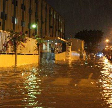 Vaguada seguirá provocando lluvias hoy en comunidades RD