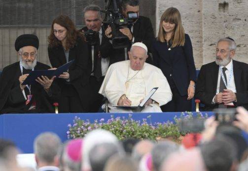 Papa y otros líderes claman por la paz