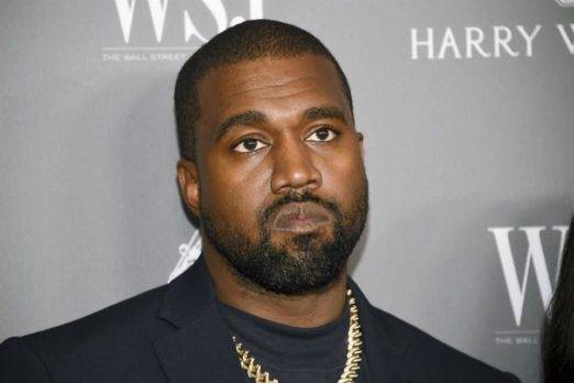 Kanye West fue sancionado en redes por publicar mensajes de odio