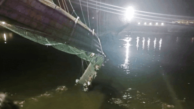 India: más de 30 muertos por colapso de puente