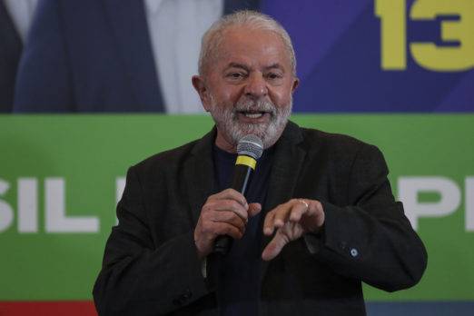 Lula llama “todas las fuerzas políticas” a unirse contra Bolsonaro