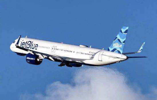 JetBlue toma medidas en beneficio del planeta