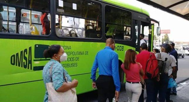 Usuarios del Metro podrán trasladarse en autobuses de la OMSA