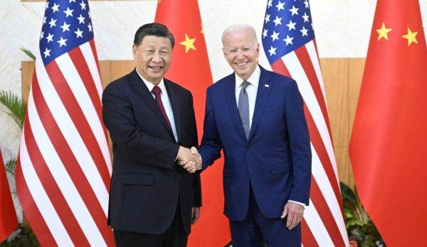 Biden y Xi se reúnen en medio de las tensiones