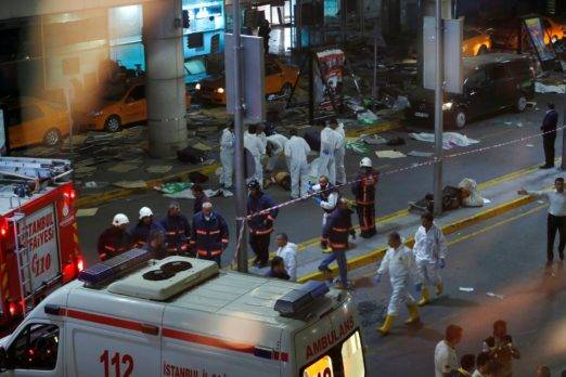 Estambul: prisión preventiva a 17 sospechosos de atentado